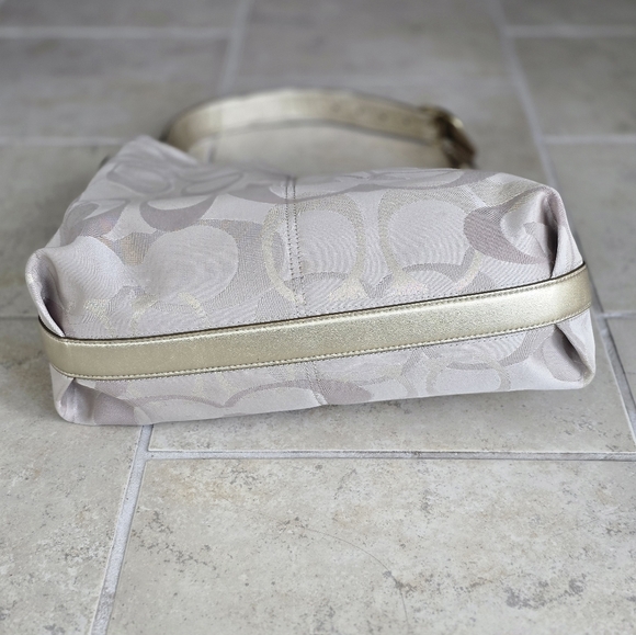 Vintage Coach Purse - Picture 7 of 9